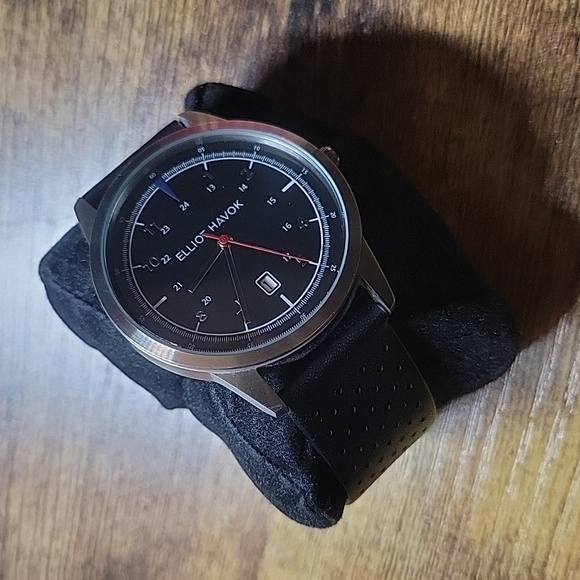 Elliot Havok wristwatch in EUC - Picture 4 of 8